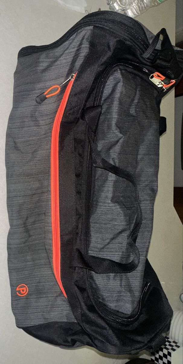 Protege duffel bag