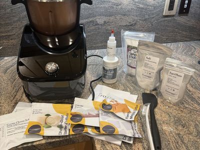 Fromaggio Cheesemaker - Brand New