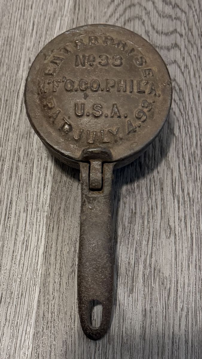 1893-1910 Enterprise Cast Iron Ice Shaver