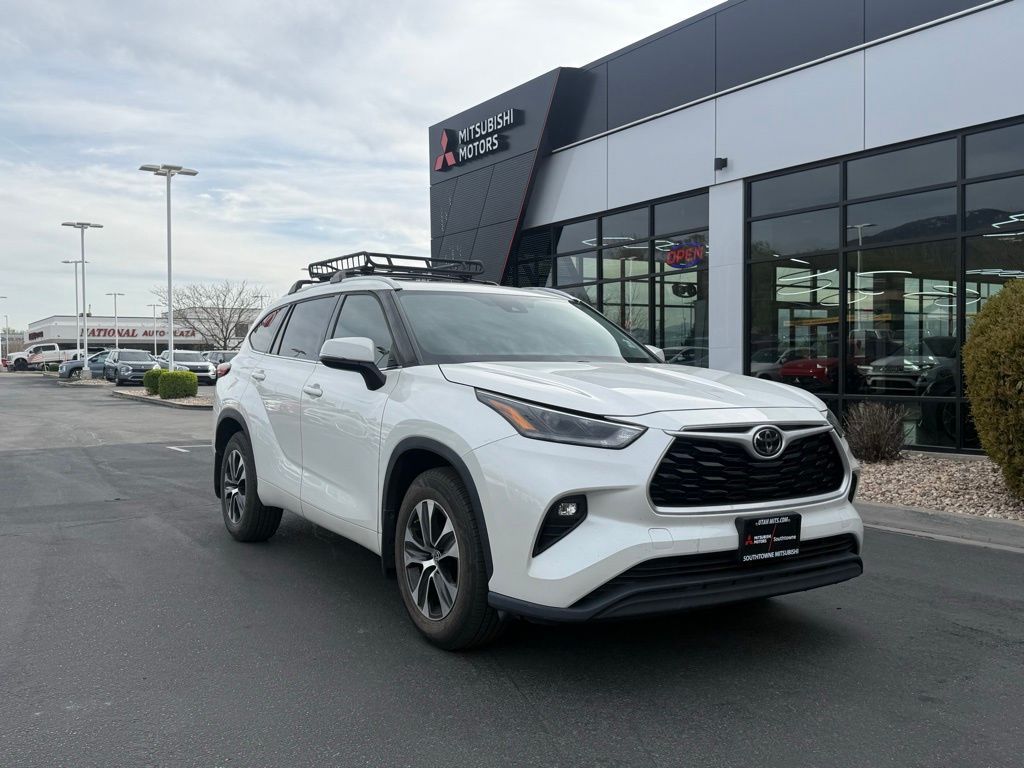 2021 Toyota Highlander XLE