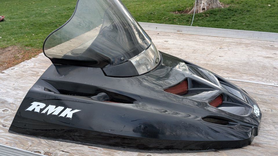 Polaris and cat hoods mint condition