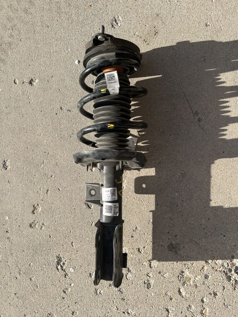 2020 Hyundai Sonata Front Strut