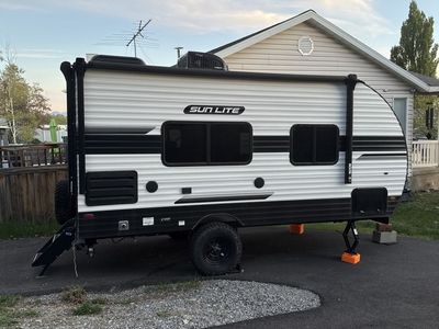 SUN LITE 18 RD off-road camper Trailer