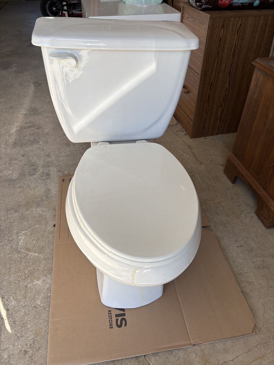Toilet & Mirror