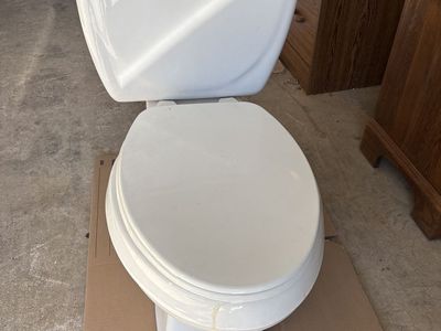 Toilet & Mirror