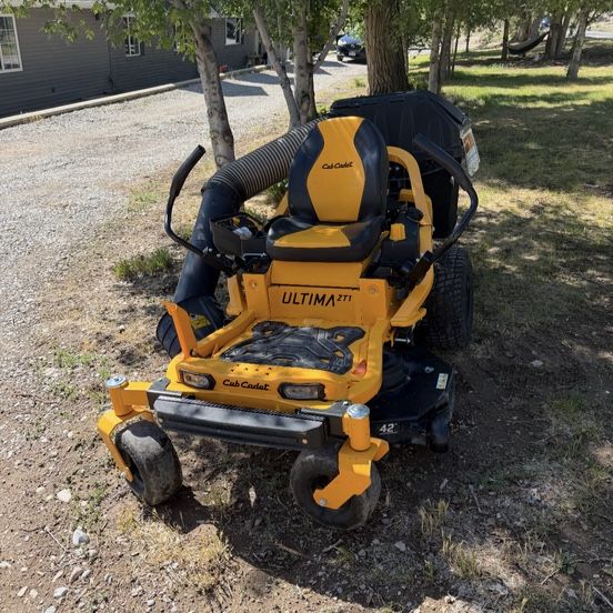 2023 CUB CADET ULTIMA ZT1 42"