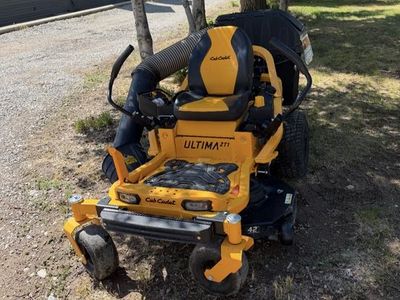 2023 CUB CADET ULTIMA ZT1 42"