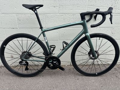 2026 Specialized Aethos 2 S-Works Di2; Size: 56
