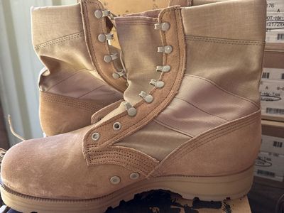 Desert Sand Altama Boots SIze 13 extra Wide Mens