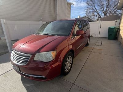 2014 Chrysler Town and Country Touring