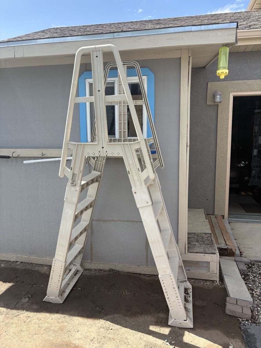 Vinyl Pool Ladder