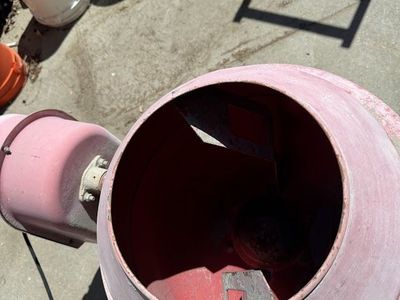 Portable 1.25 Cubic Foot Electric Cement Mixer – Works Great! $140 OBO