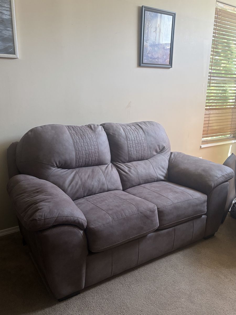 Main image 7