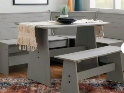 NEW IN BOX Linon Wickford Indoor Corner dining noo