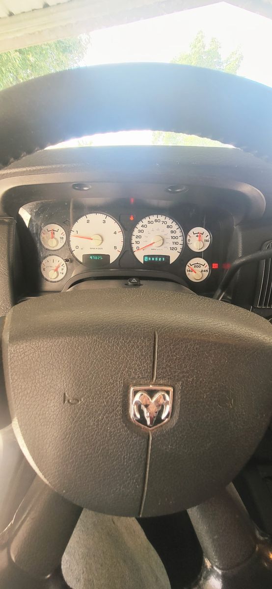 2004 Dodge Ram 2500 SLT