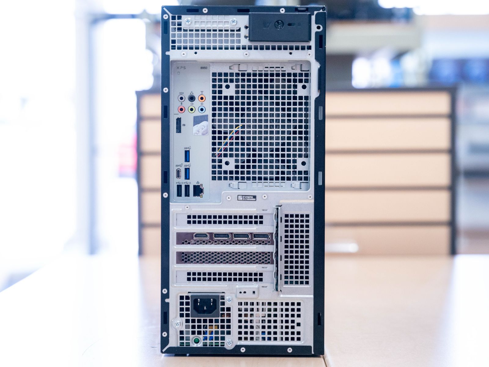 Main image 5