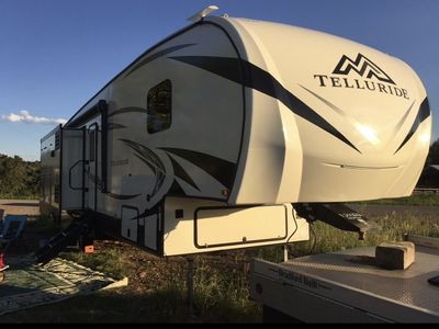 2020 Telluride by StarCraft 38-8 CLEAN !!