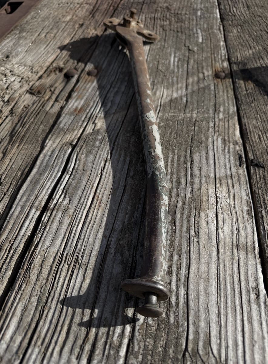 Main image 6