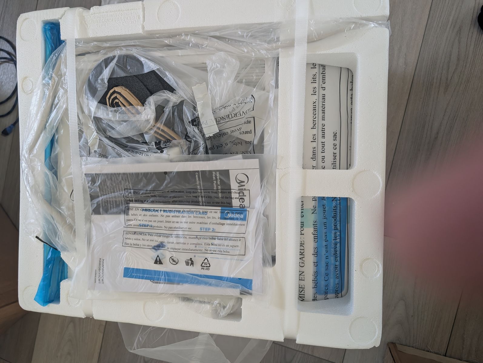 Main image 6