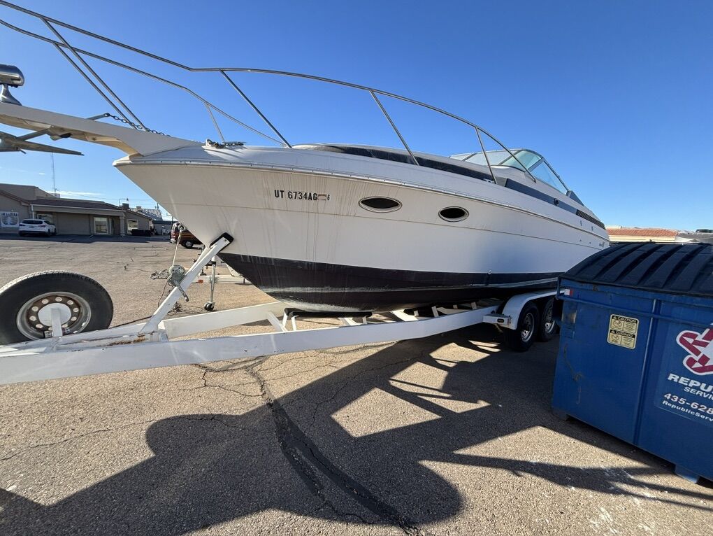 Wellcraft Cabin Cruiser