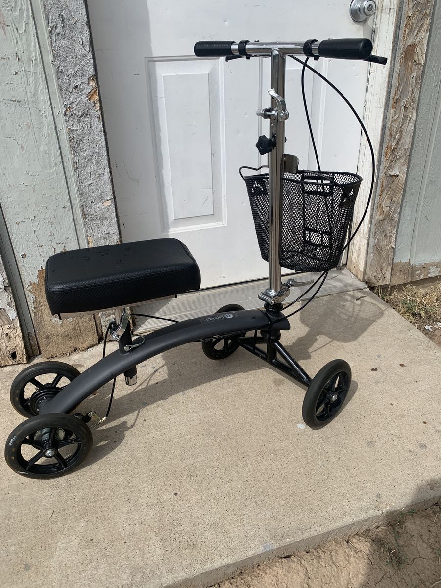 Body med knee scooter ( non motorized)