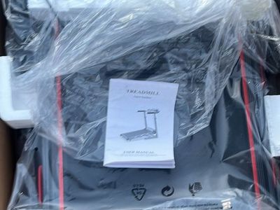 Treadmill with Auto Incline - New in Box