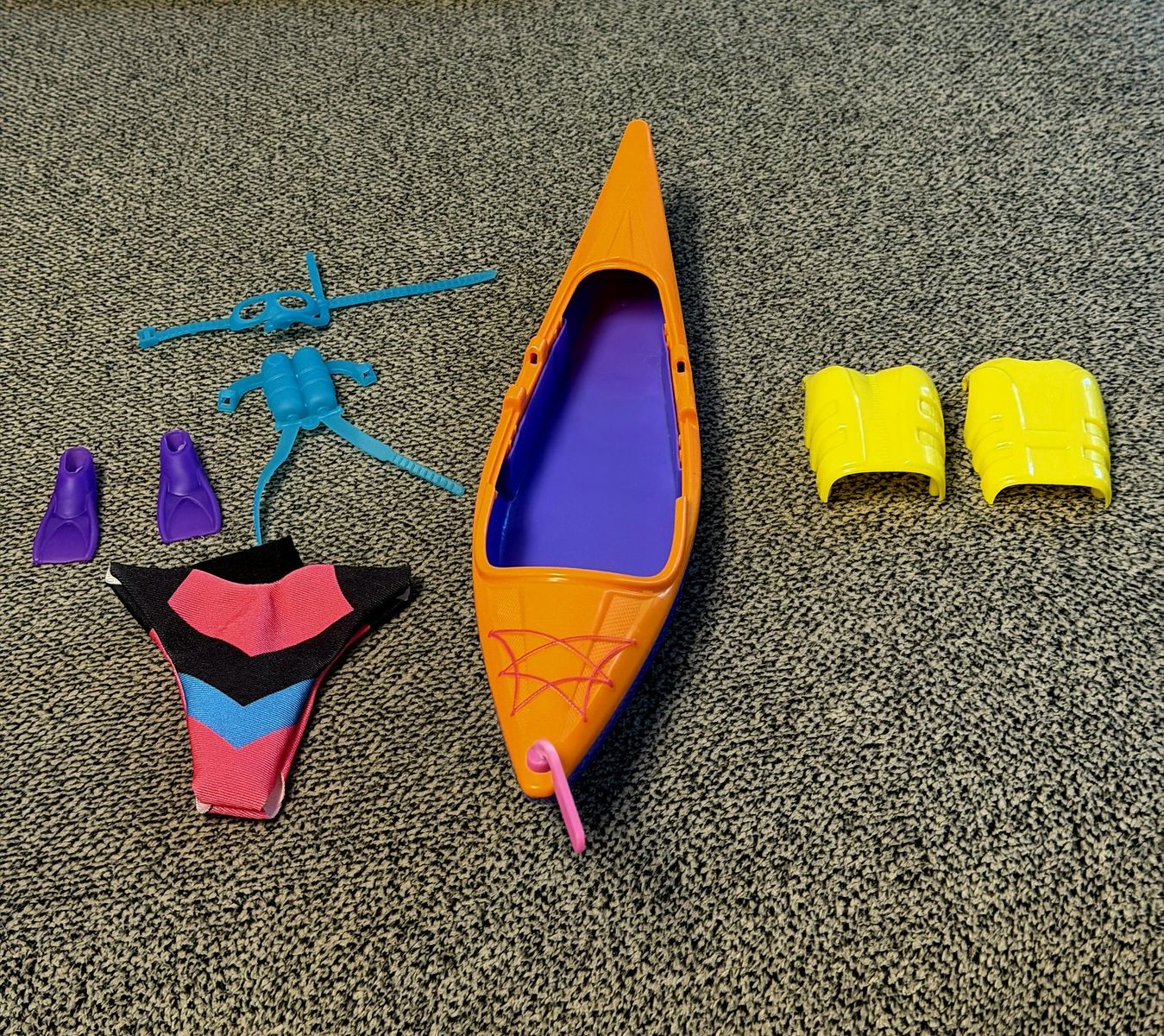 Barbie Kayak & Accesories and Toy Coffee Cart & Accessories Play