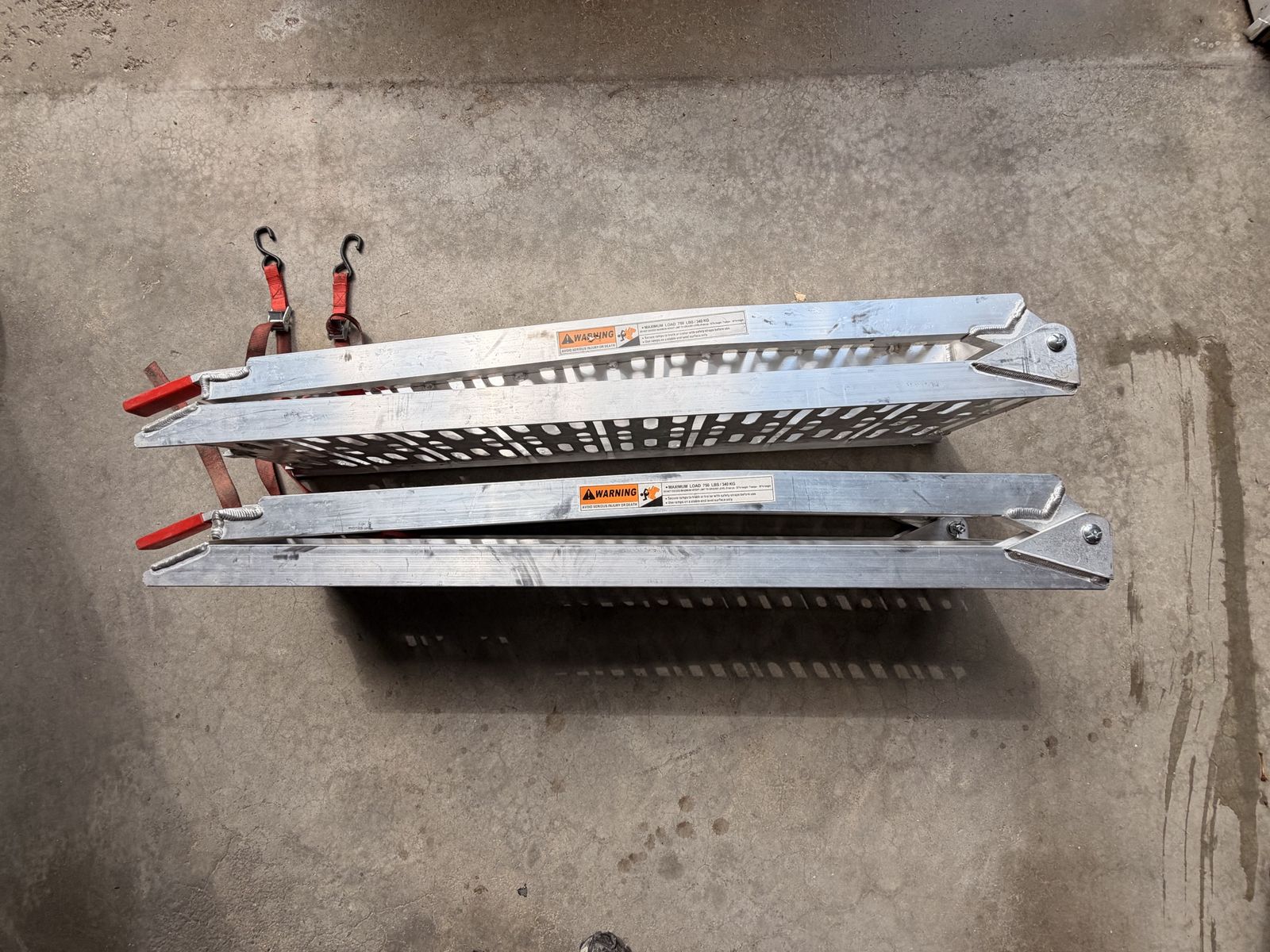 Main image 2