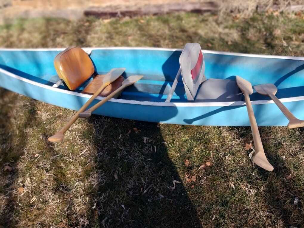 Canoe for sale