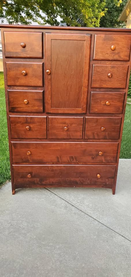 Large Hardwood Dresser / Armoire, Lots of Drawers & Storage! Very Solid!