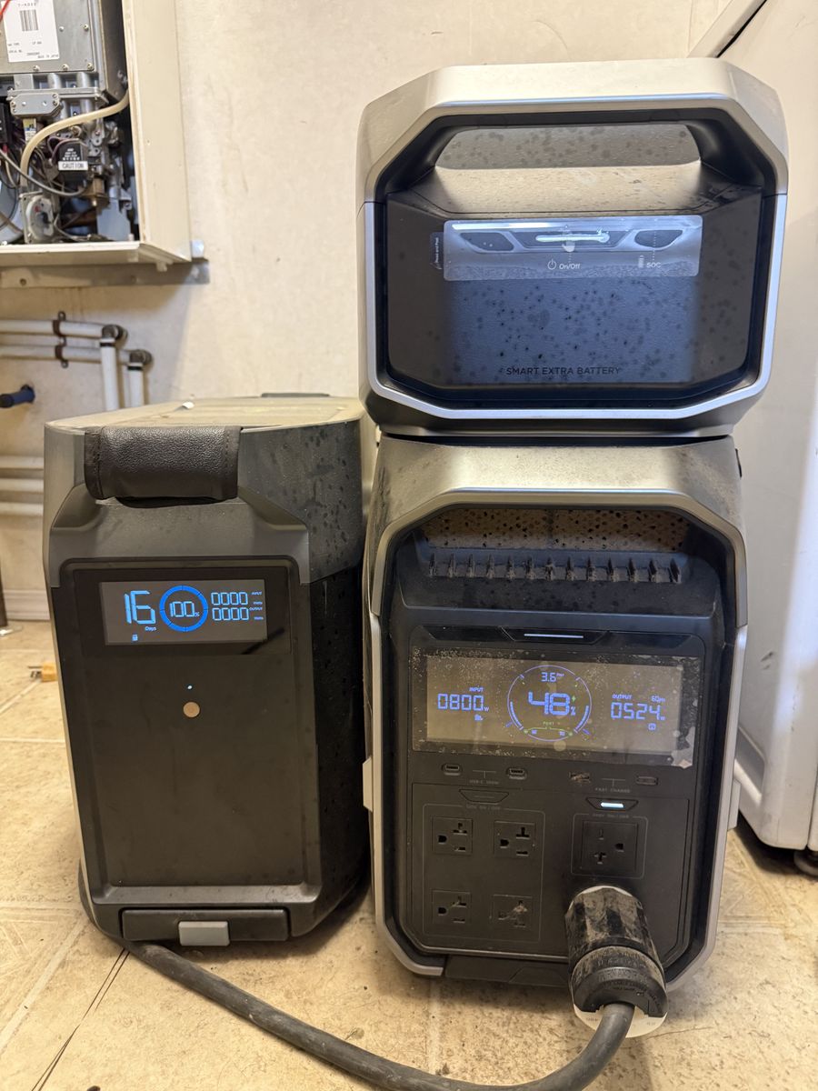 EcoFlow DELTA Pro 3600Wh + 3600Wh Battery + Pro 3 4096Wh Battery LFP (colorado pickup or shipping)