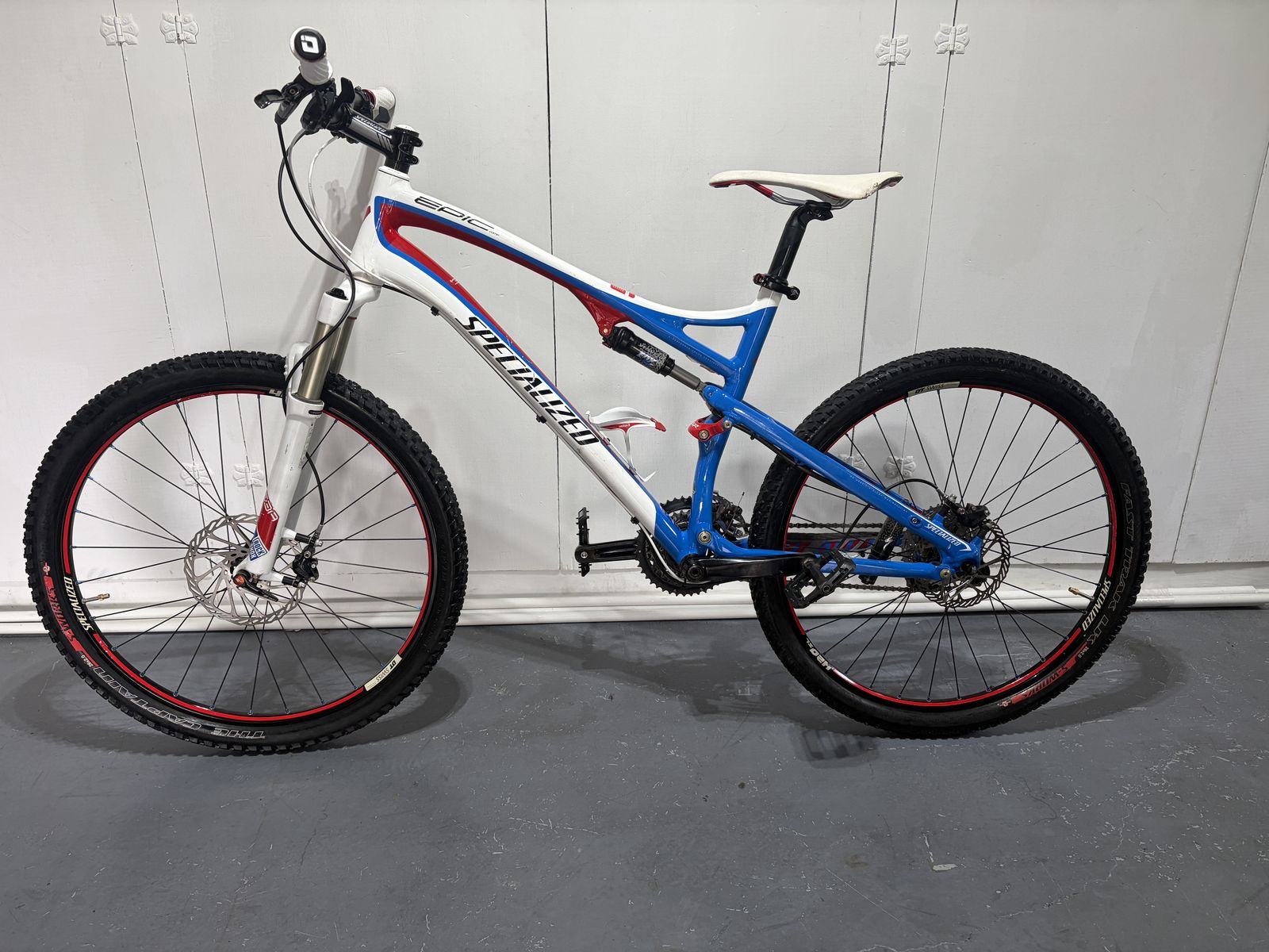 Specialized Epic FSR 26" — $750