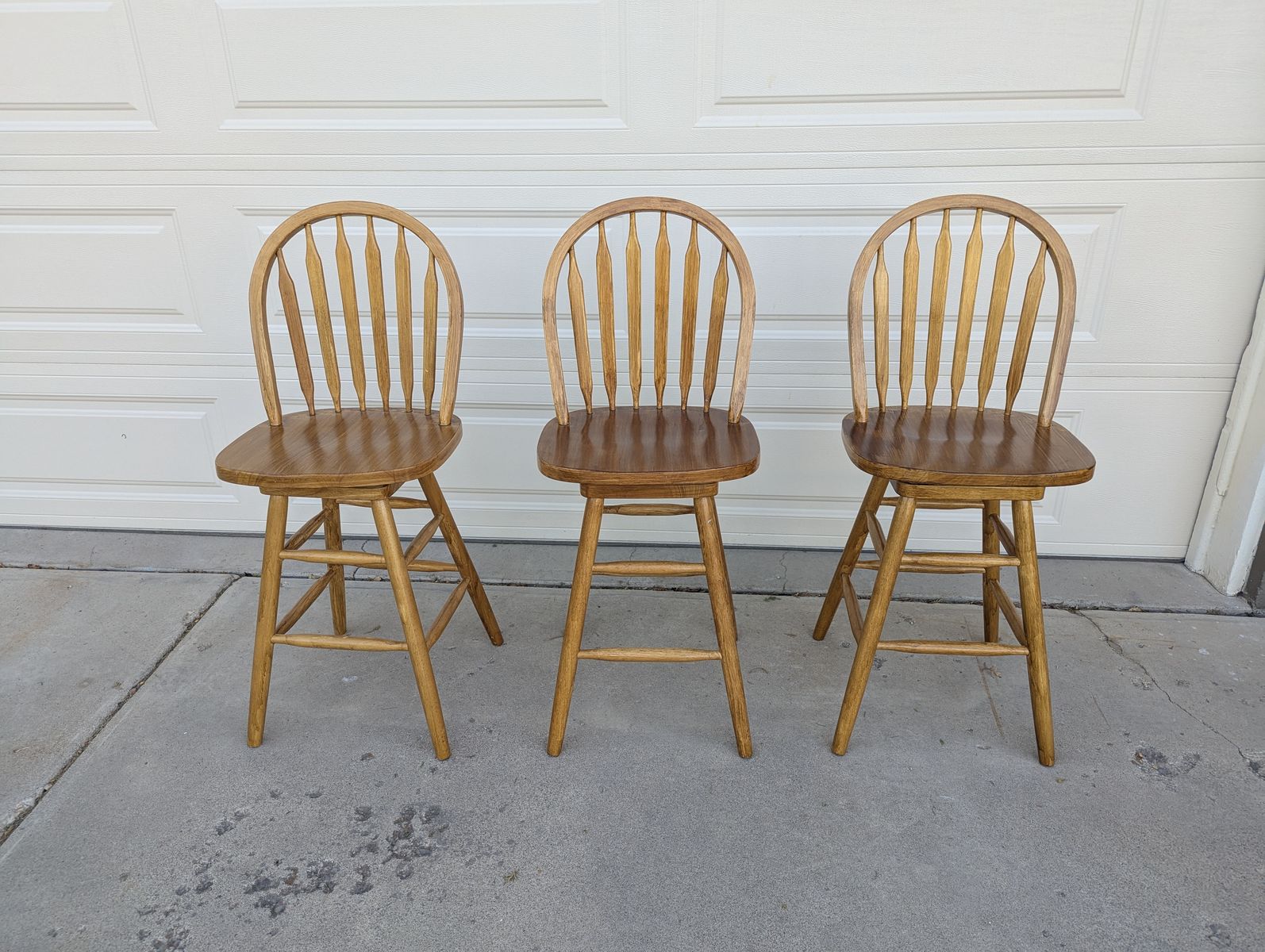 Wood bar stools