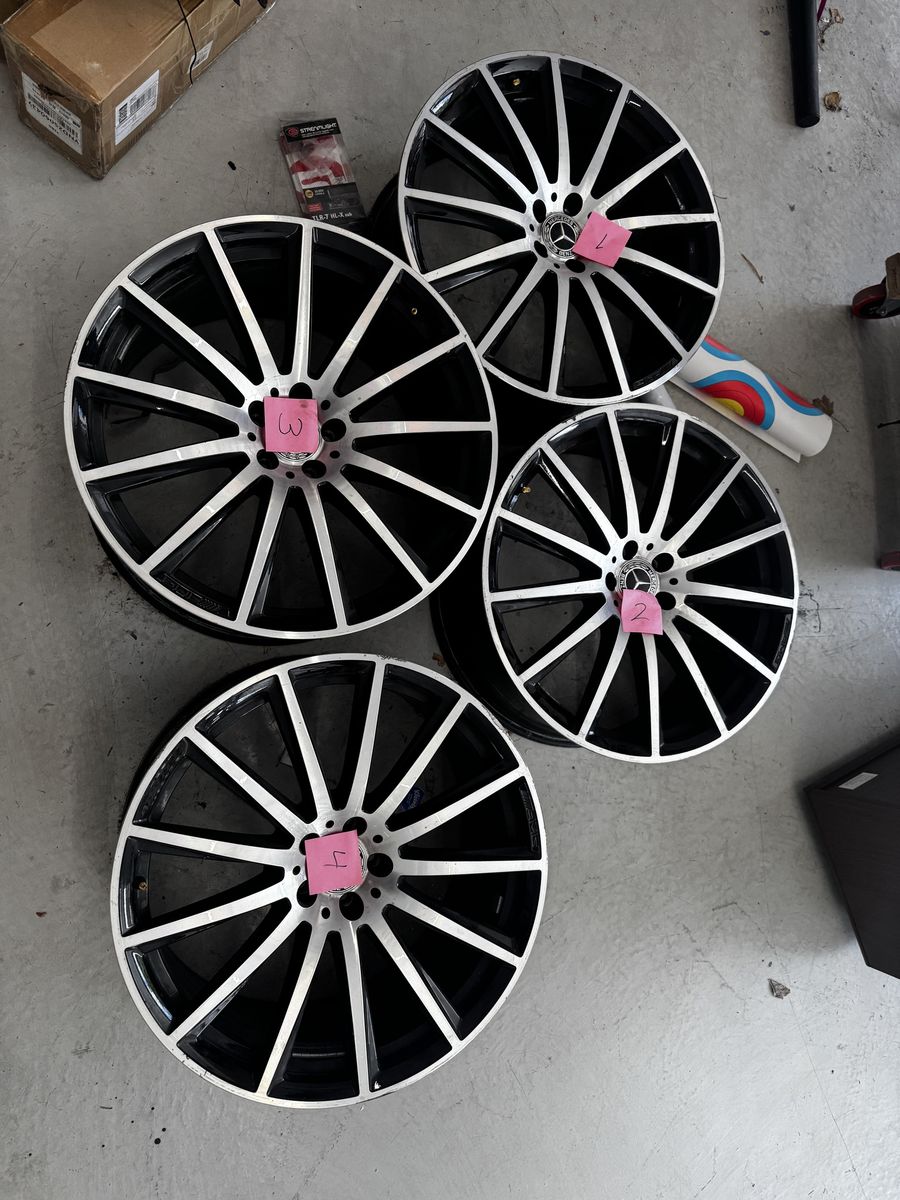 Mercedes-Benz AMG Multi-Spoke 21-inch Alloy Wheels (Set of 4)