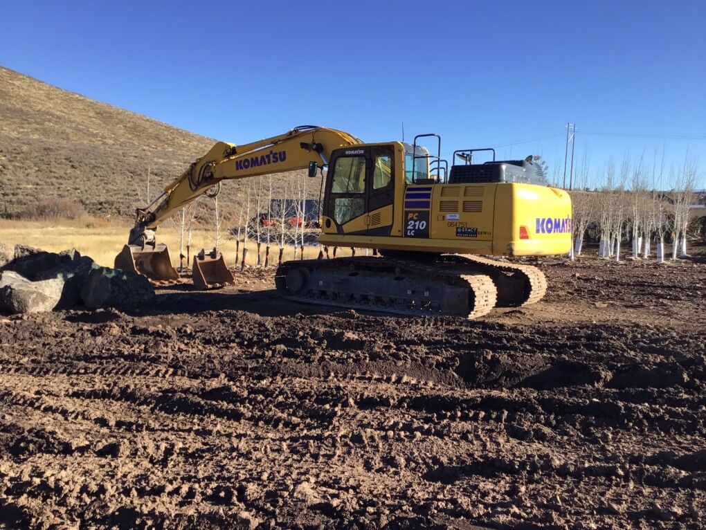 2022 Komatsu PC 210 Excavator