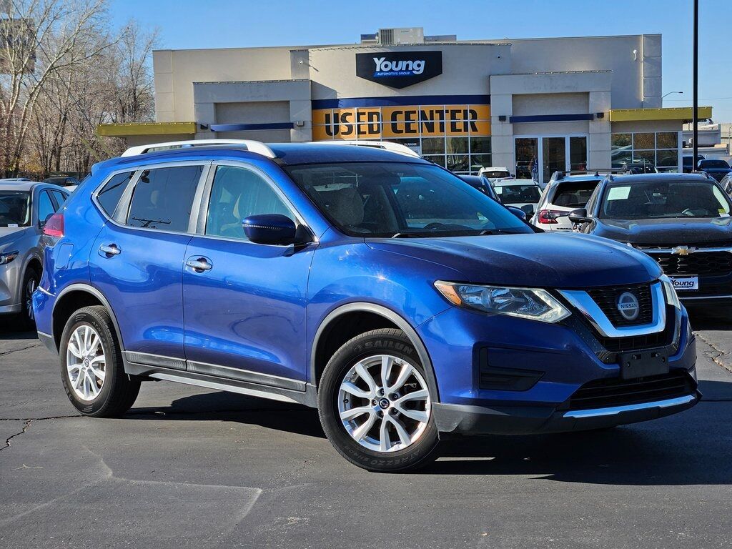 2018 Nissan Rogue SV