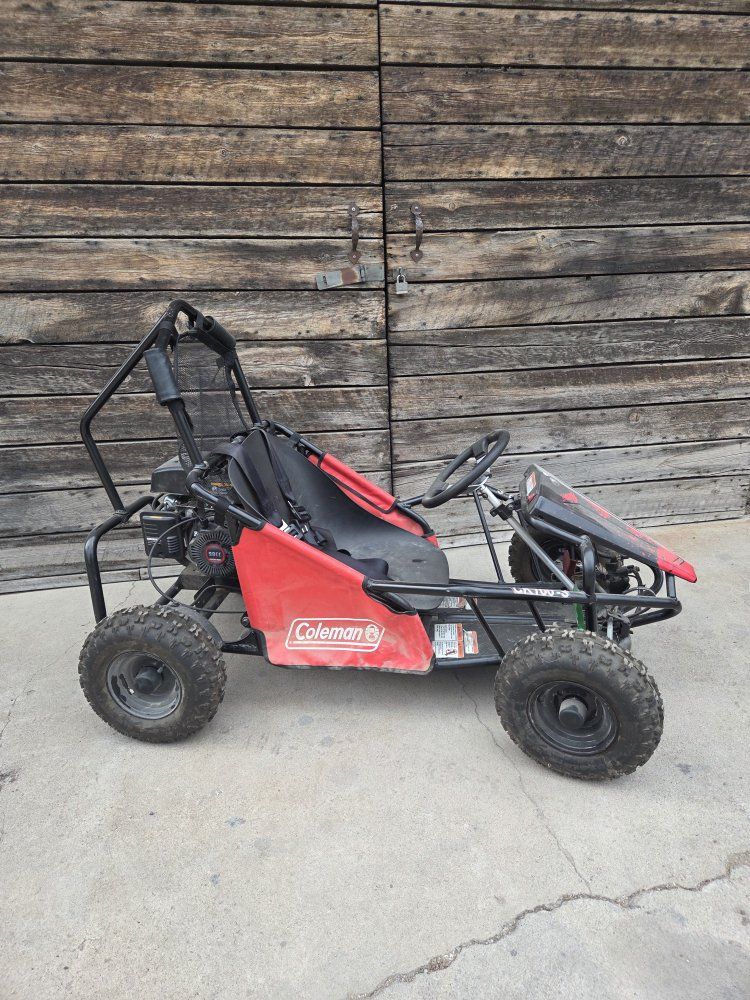 Coleman Powersports gas powered Go-Kart for Kids - Red, Used