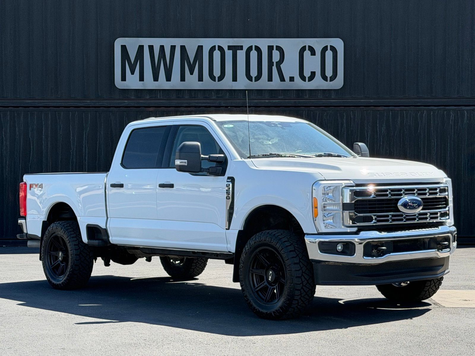 2023 Ford F-250 XLT