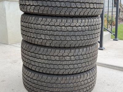 265/65R18 Goodyear Wrangler Territory AT like new