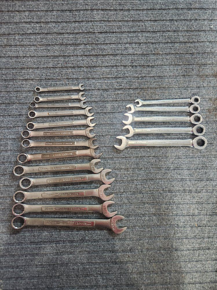 Craftsman Mixed Metric Wrench Set - 7mm to 19mm - Combination & Ratcheting Wrenches
