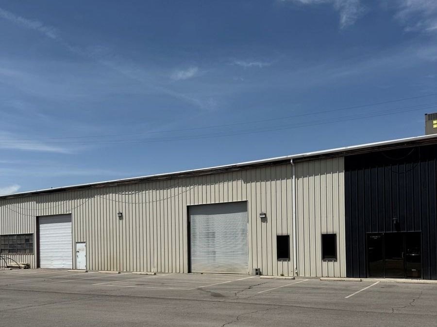 Main image 1