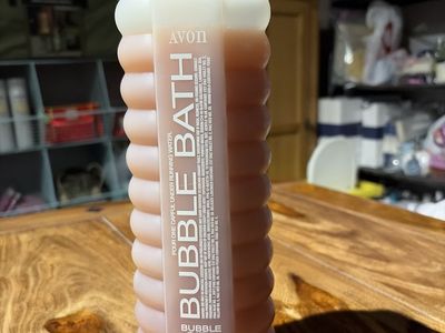 New Avon Bubble Bath (Scroll Through For Scents)