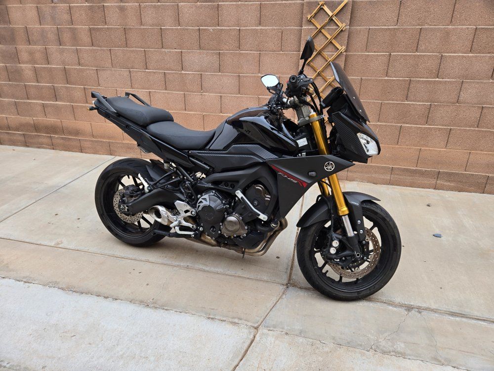 2016 YAMAHA FJ09