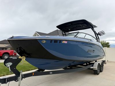 2023 Yamaha 255xd (Title in hand)