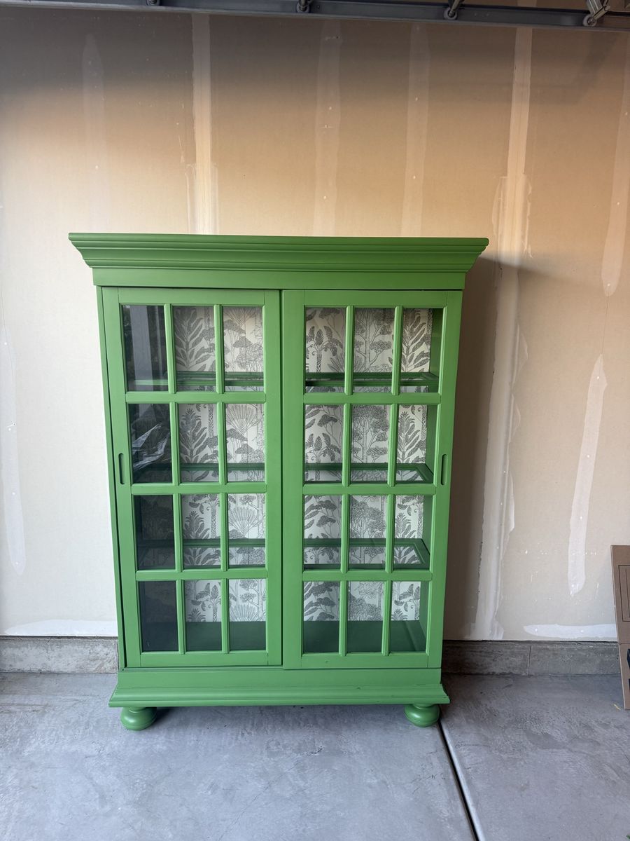Cute Hutch