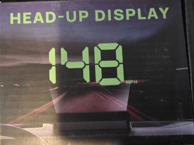 Windshield display speedometer