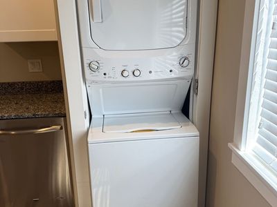 GE White Stackable Washer Dryer Combo Unit - nearly new - excellent condition