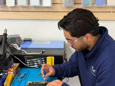 Broken Phone? We Fix It FAST in Orem!