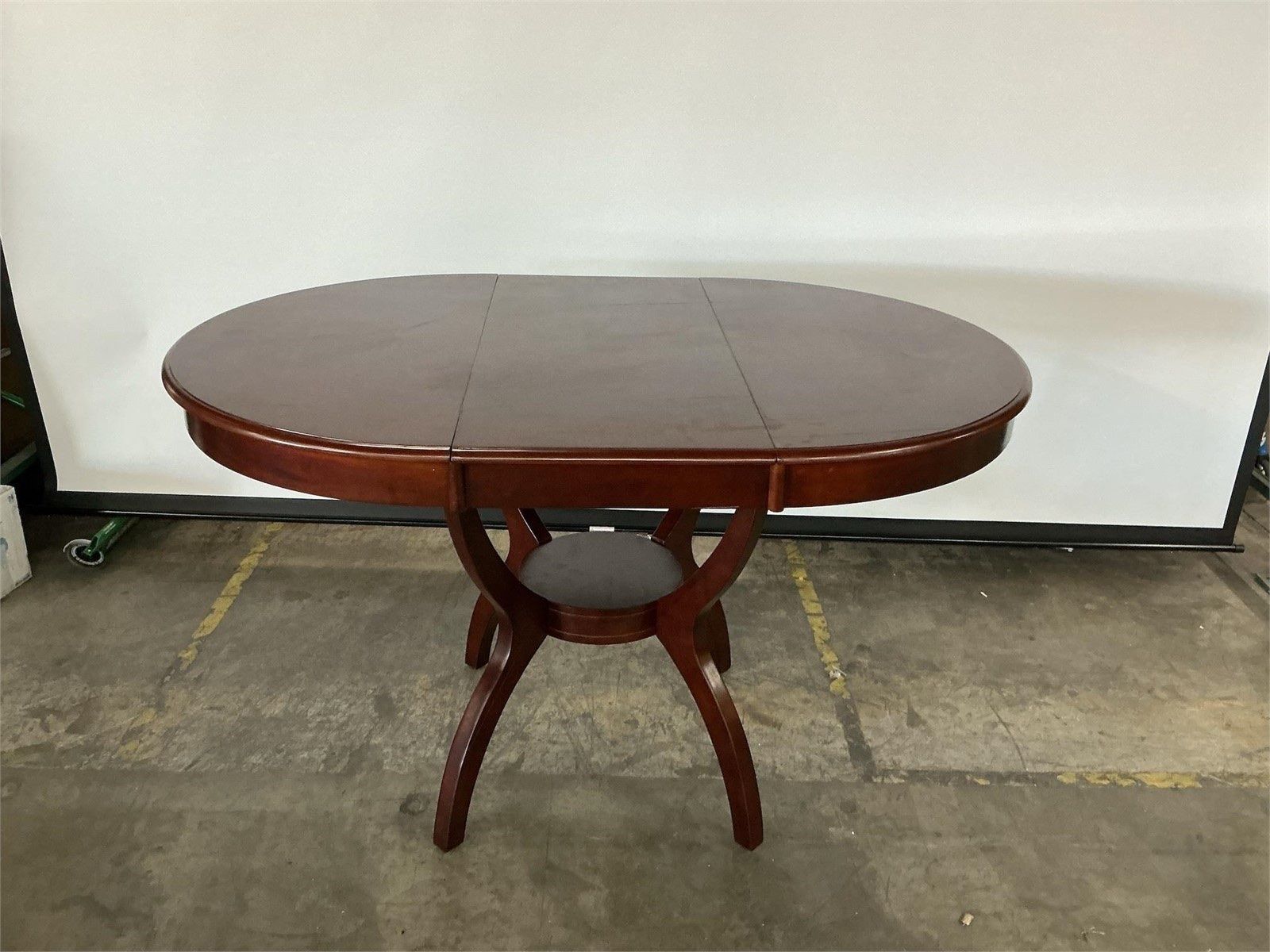 Main image 4