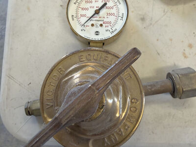 Victor Technologies 0781-0527 SR-450D Heavy Duty Single Stage Oxygen Regulator